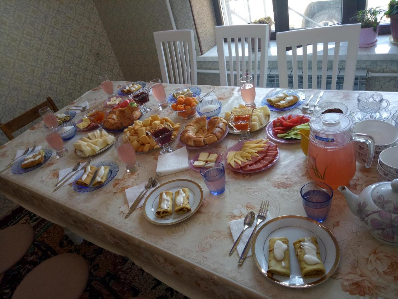 Kurak Homestay Bisjkek Eksteriør billede